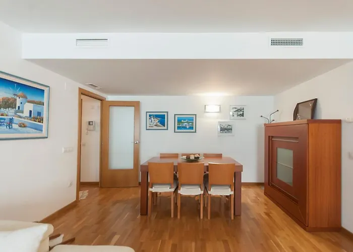 Lets Holidays Excellent Next 7 *